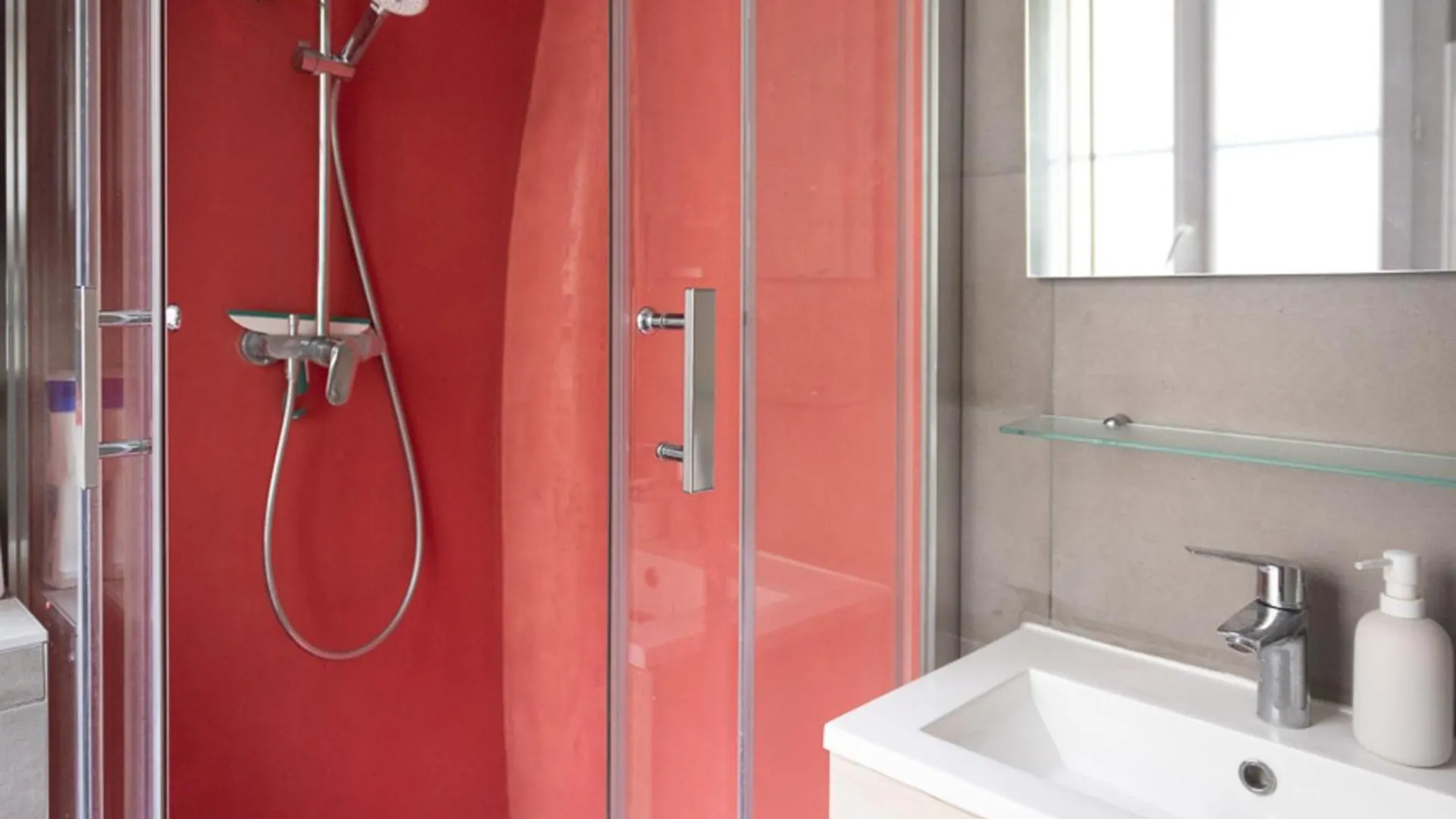 Refurbished Love Nest On Montmartre Hilltop Daire Paris 0*,
